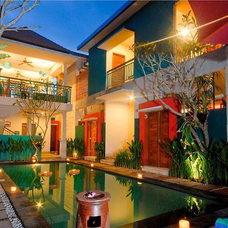 The Green Zhurga Suite Kerobokan Exterior foto
