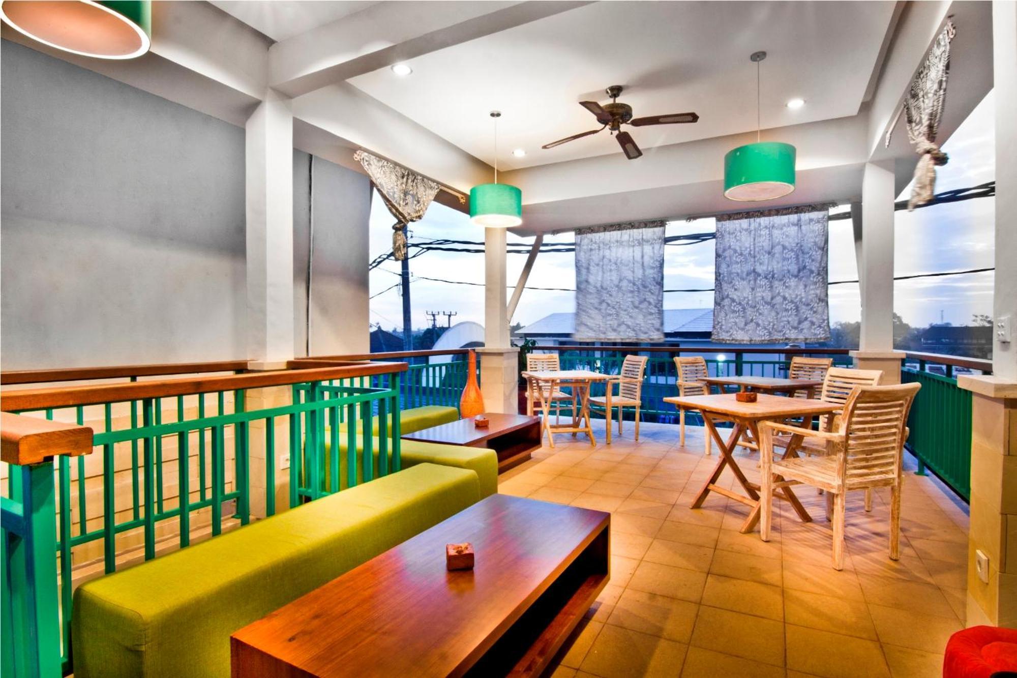 The Green Zhurga Suite Kerobokan Exterior foto