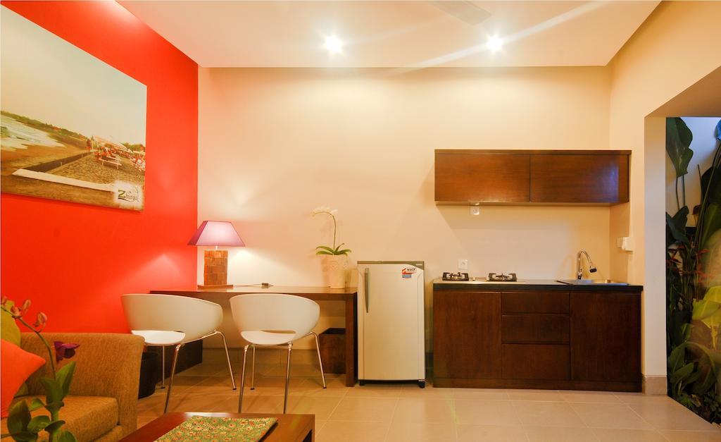 The Green Zhurga Suite Kerobokan Zimmer foto
